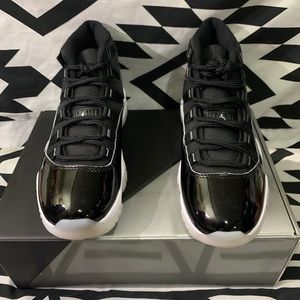 Jordan 11s jubilee/25th anniversary